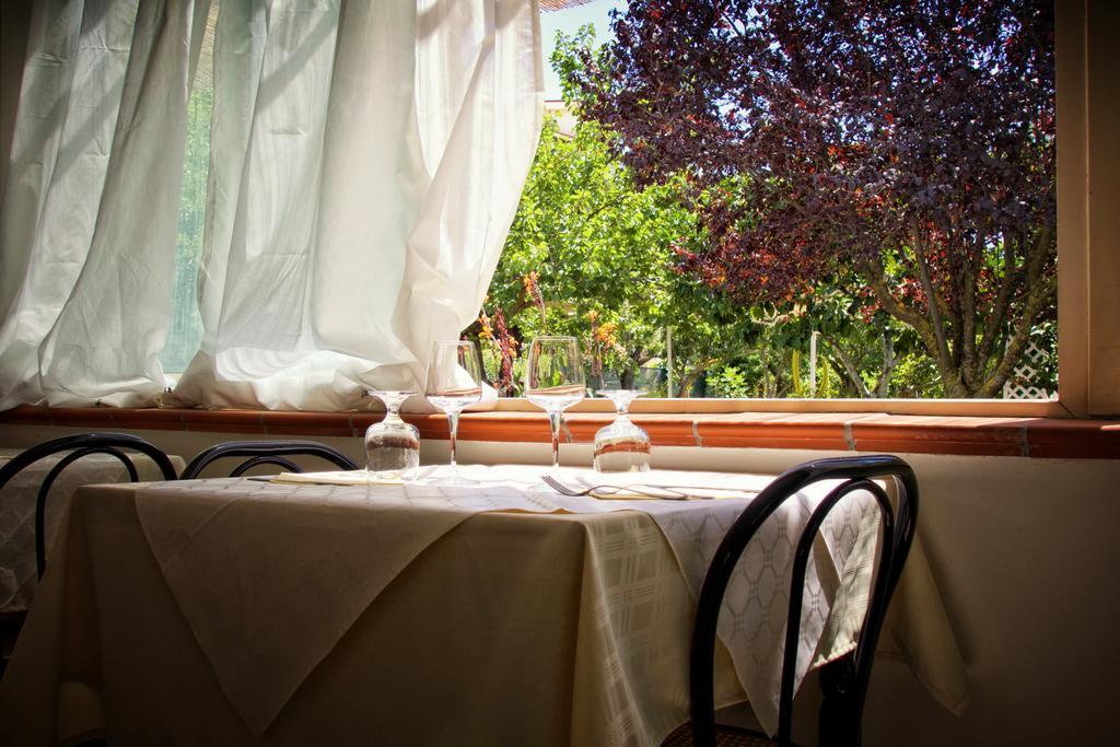 Minturnae Hotel Scauri  Exterior photo