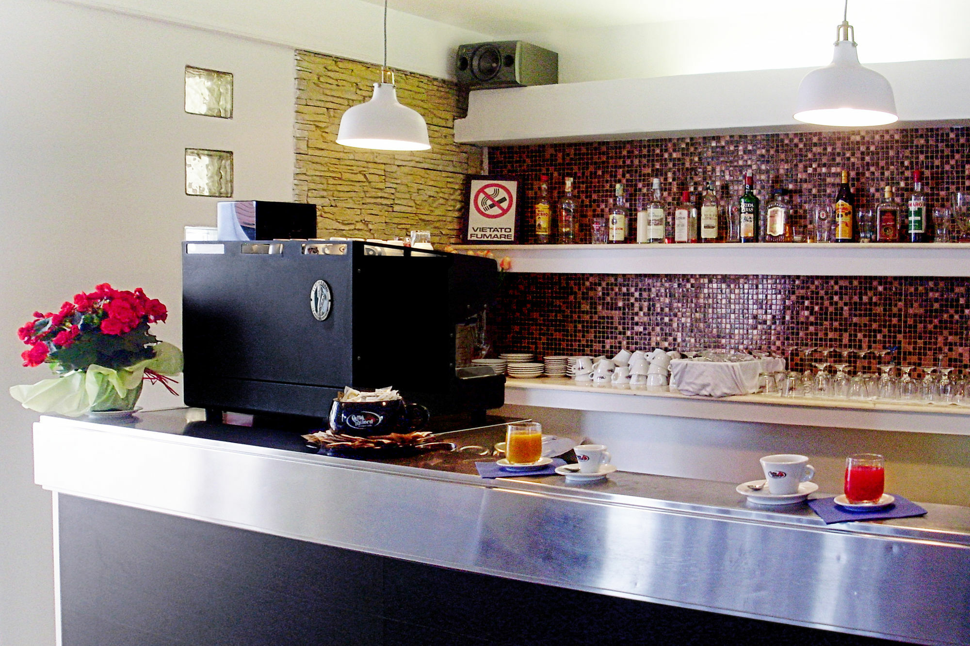 Minturnae Hotel Scauri  Exterior photo